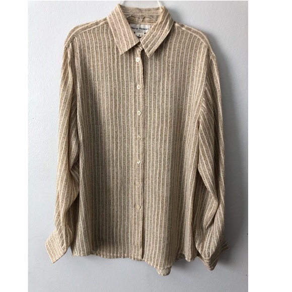 Rena Rowan Pattern Button down - Picture 2 of 9